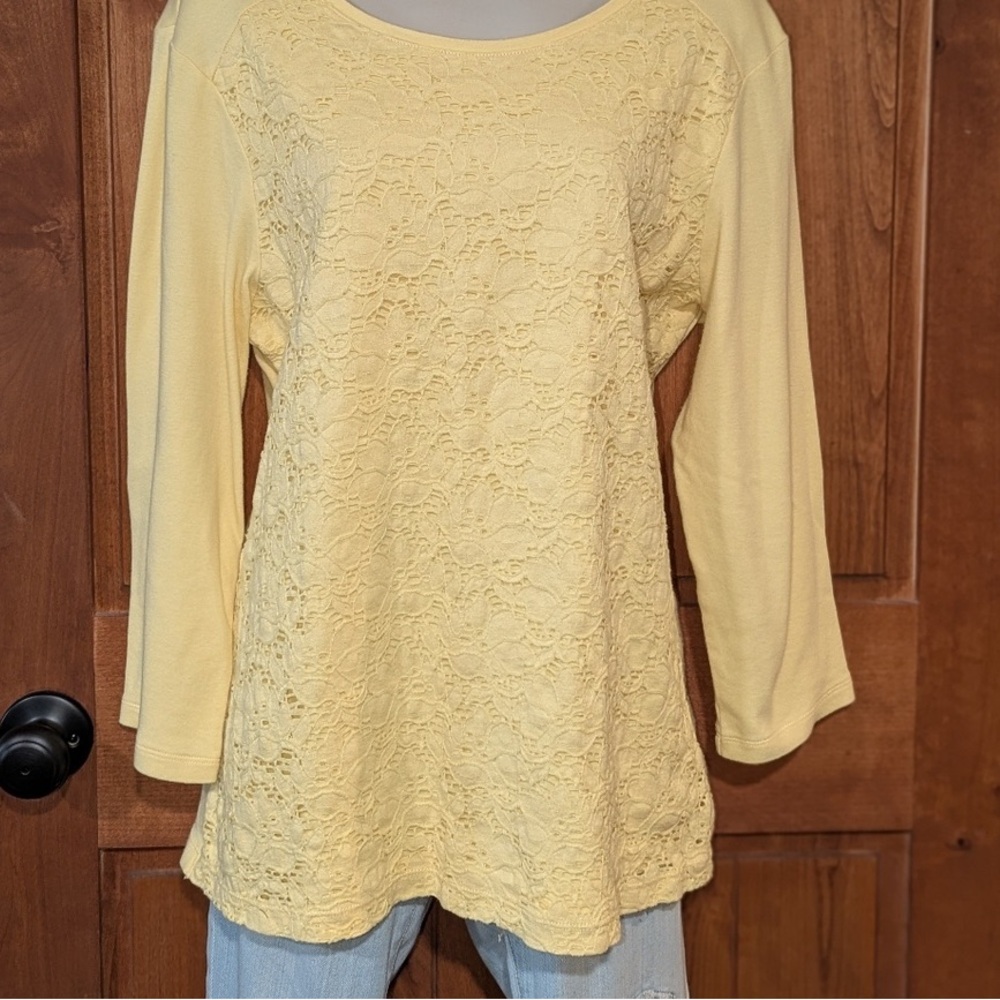 Chic Yellow Lace Long Sleeve Top